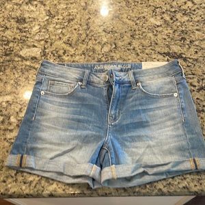 American eagle size 10 shorts